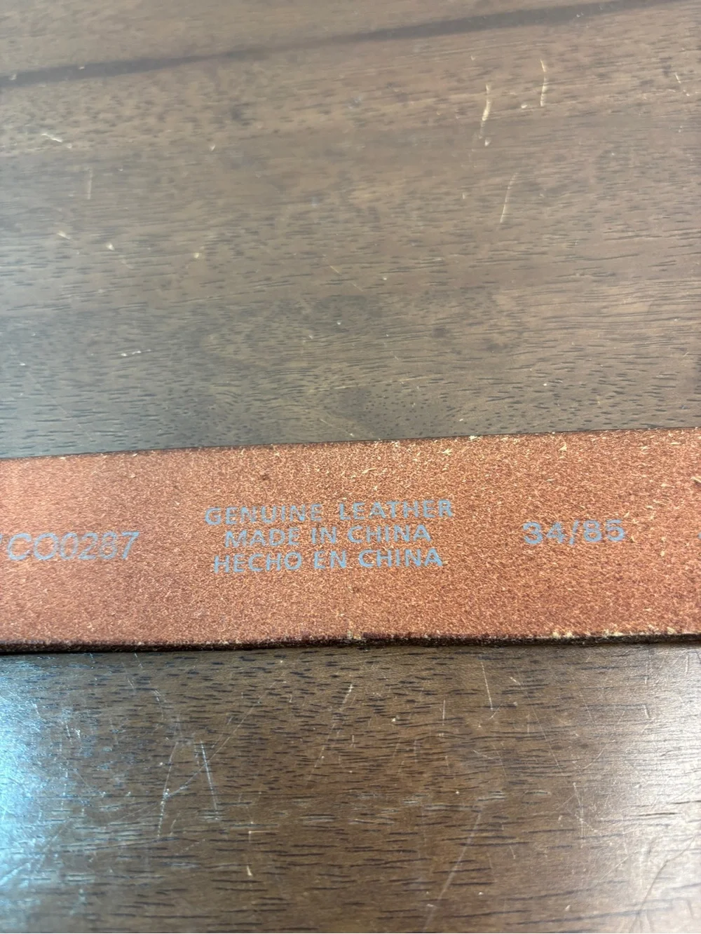 Columbia Men's Chestnut Brown Leather Belt with Brass-Tone Buckle